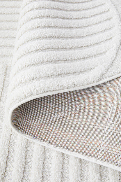 Milan Leo White Rug